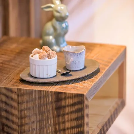 La Garenne 4* 萨维尔纳