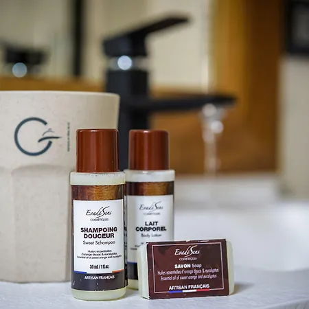 La Garenne 酒店 4*